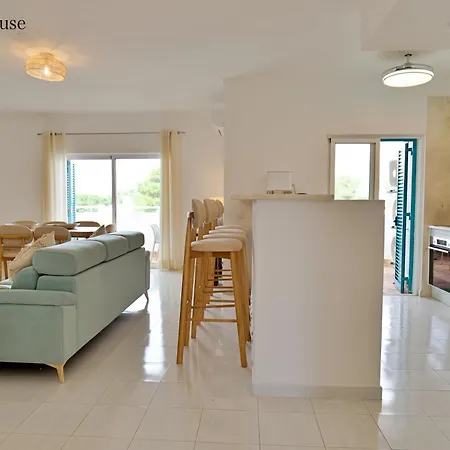 Penthouse L&a Prainha With Sea View, 2 Terraces Apartment