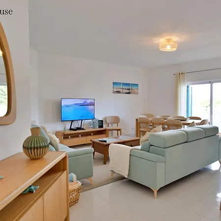 Apartment Penthouse L&a Prainha With Sea View, 2 Terraces