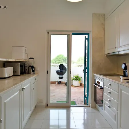 Apartment Penthouse L&a Prainha With Sea View, 2 Terraces