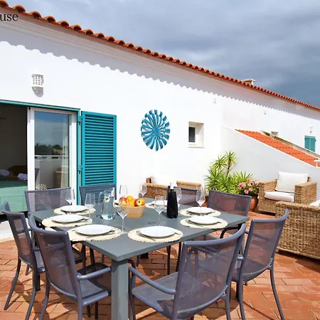 Penthouse L&a Prainha With Sea View, 2 Terraces * Alvor