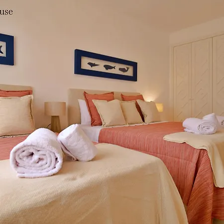 Daire Penthouse L&a Prainha With Sea View, 2 Terraces