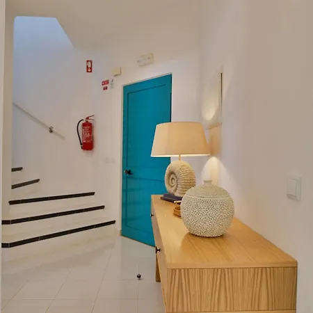 Daire Penthouse L&a Prainha With Sea View, 2 Terraces *