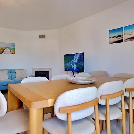 Duplex Penthouse L&a Prainha With Sea View, 2 Terraces, Balcony