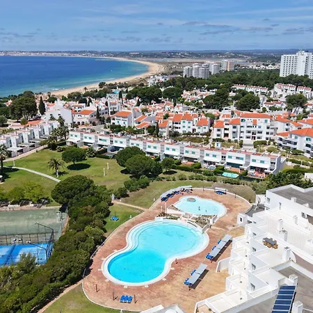 Duplex Penthouse L&a Prainha With Sea View, 2 Terraces, Balcony דירה אלבור