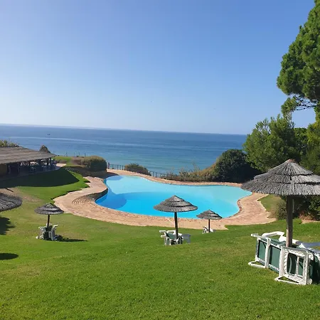 Penthouse L&a Prainha With Sea View, 2 Terraces * Alvor